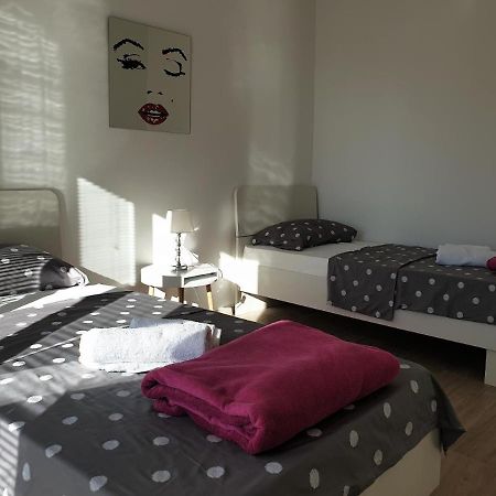 Premium Apartments Adore โนวาลยา ภายนอก รูปภาพ