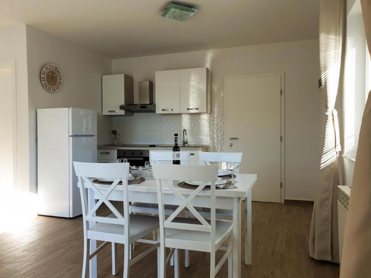 Premium Apartments Adore โนวาลยา ภายนอก รูปภาพ