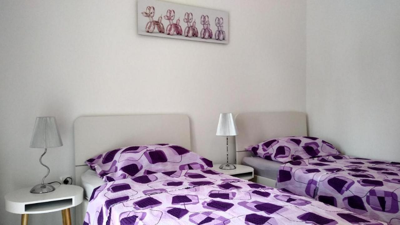 Premium Apartments Adore โนวาลยา ภายนอก รูปภาพ