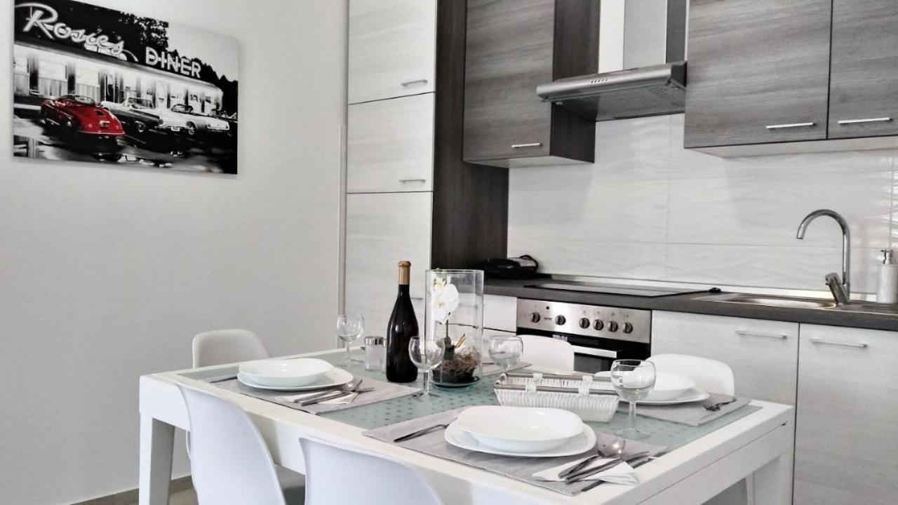 Premium Apartments Adore โนวาลยา ภายนอก รูปภาพ