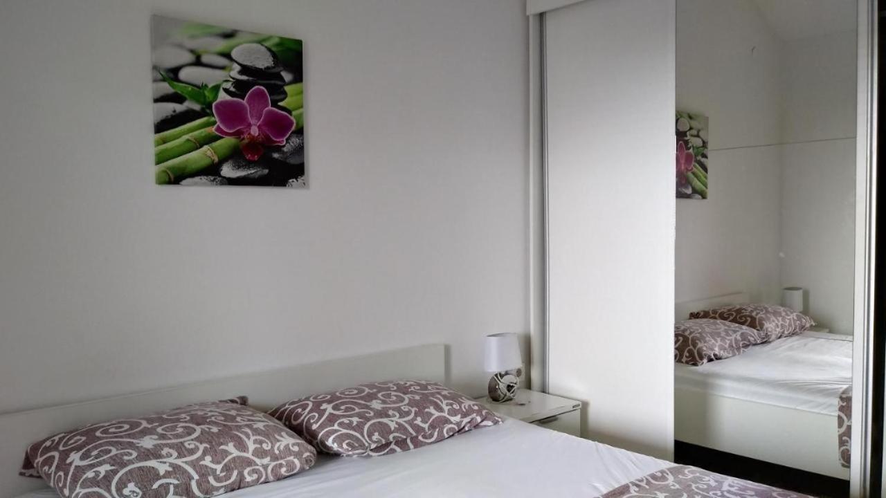 Premium Apartments Adore โนวาลยา ภายนอก รูปภาพ