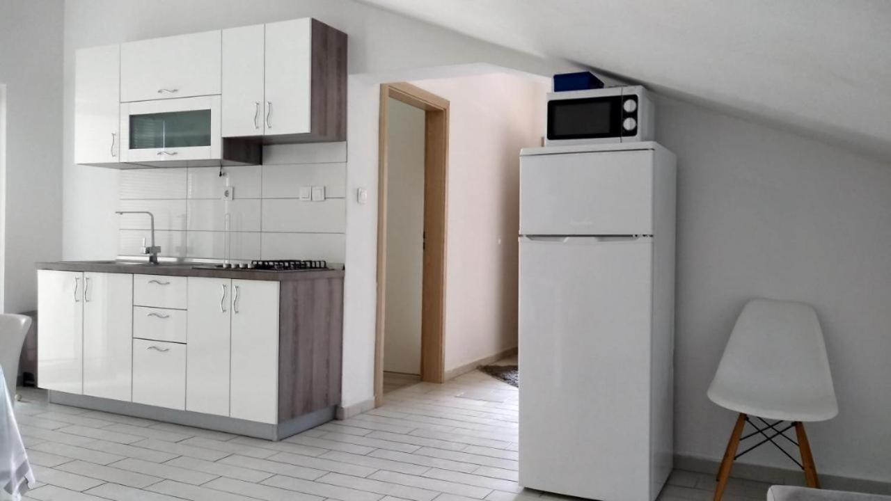 Premium Apartments Adore โนวาลยา ภายนอก รูปภาพ