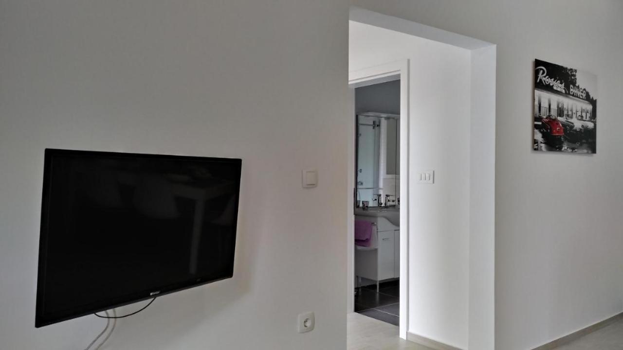 Premium Apartments Adore โนวาลยา ภายนอก รูปภาพ