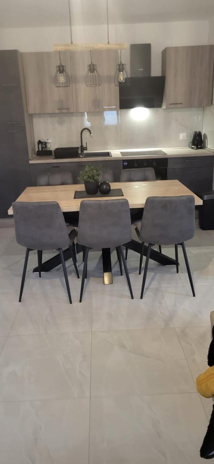 Premium Apartments Adore โนวาลยา ภายนอก รูปภาพ